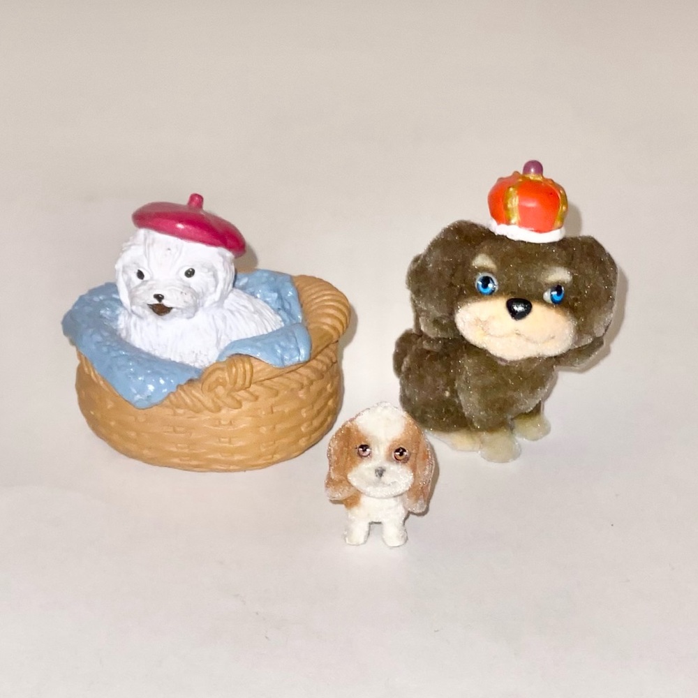Lot of 3 Puppy in My Pocket Figures